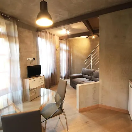 Maison Laurent דירה *